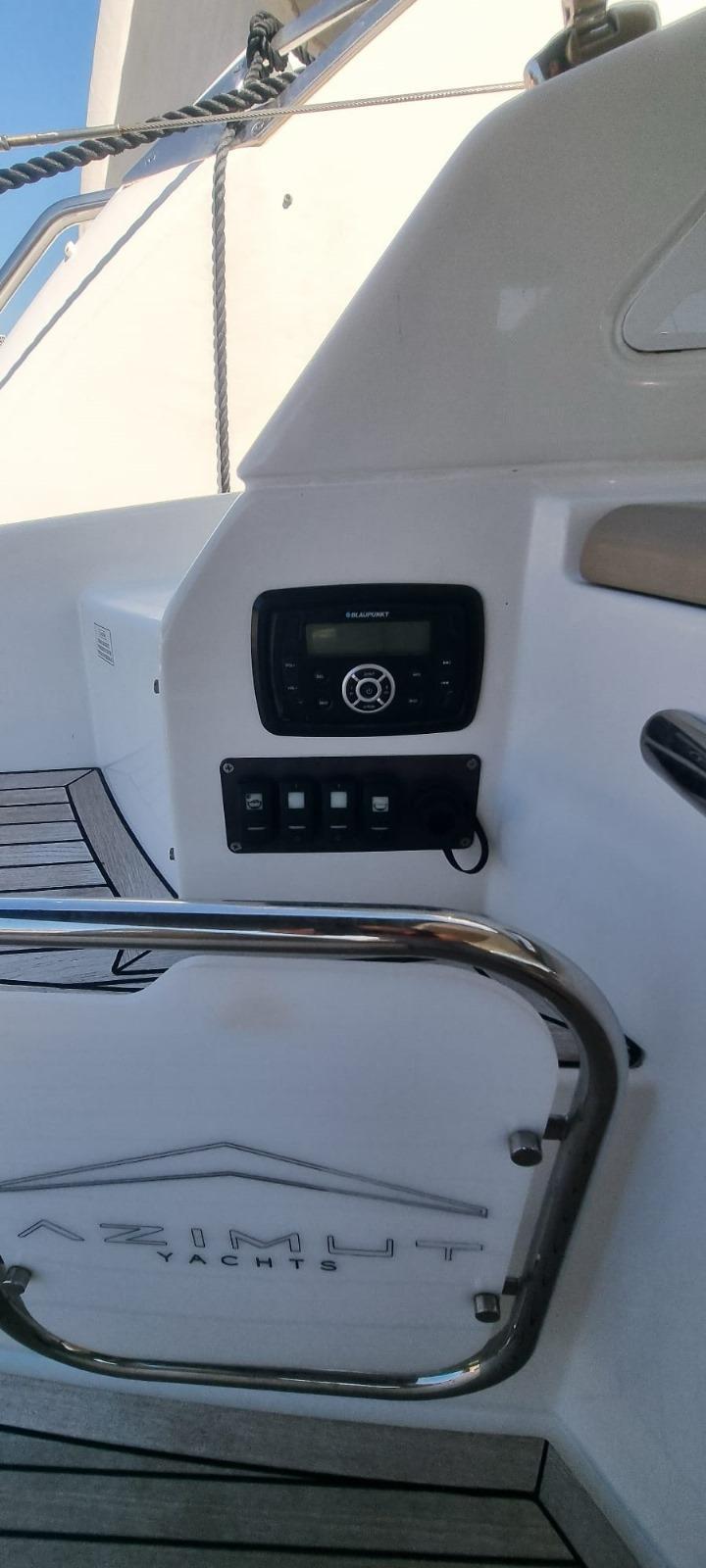 slider 12 Azimut Atlantis 43